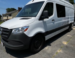 Mercedes Mercedes Sprinter 2500 custom