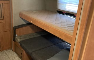 Puma Palomino Deluxe Bunkhouse Ready to Travel!