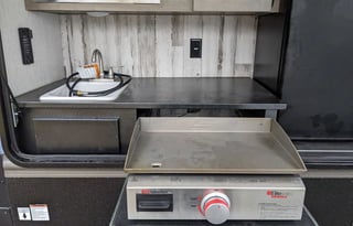 Lu&Ry's 2021 Puma bunkhouse