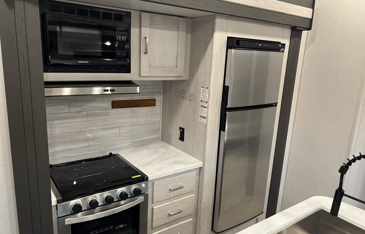 Full kitchen with island