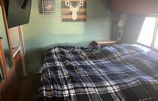 2008 Winnebago Sightseer 35J