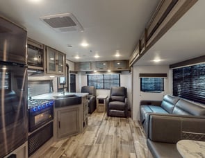 Dutchmen RV Coleman Lantern LT Series 17BHWE