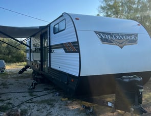 Forest River RV Wildwood DLX 353FLFB