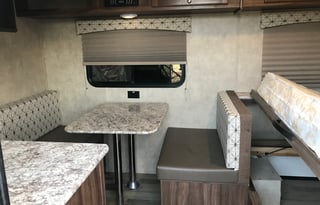 Compact/Ultra-Light/ Coachmen Viking Trailer-max 5