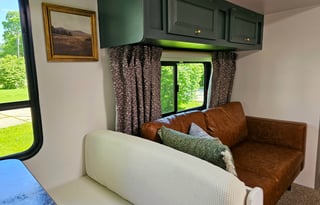 27’ Z1 Bunkhouse. Pet friendly and half ton rated!