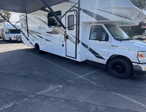 Entegra Coach Odyssey 31F