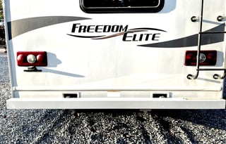Bunk Floorplan Freedom Elite 30FE - Sleeps 8!
