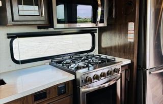 2021 Dutchmen Yukon  Luxury. Comfort.  Freedom.