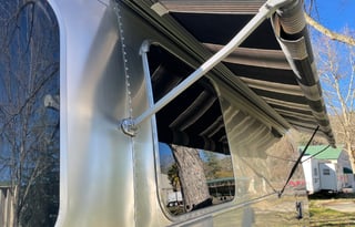 2021 Airstream RV Globetrotter 23FB Twin