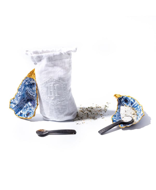 Decorative Oyster Salt and Pepper Bowls - Image 3