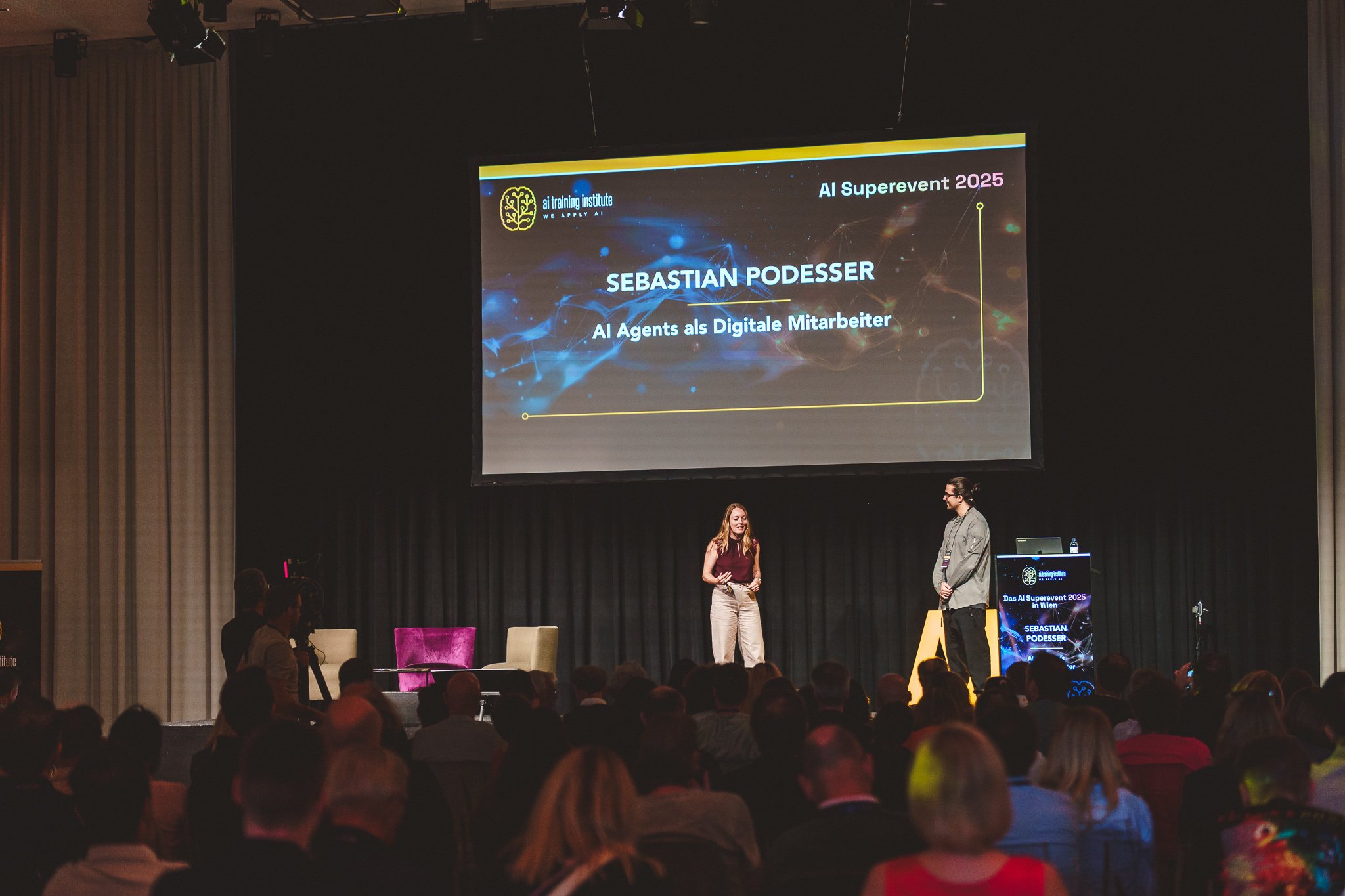 Saal beim AI Superevent 2025, Wien
