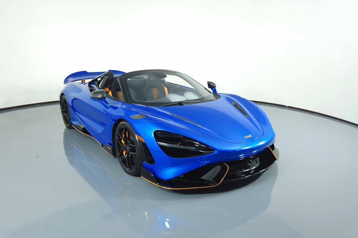 2022 McLaren 765LT Spider photo 2 of 20