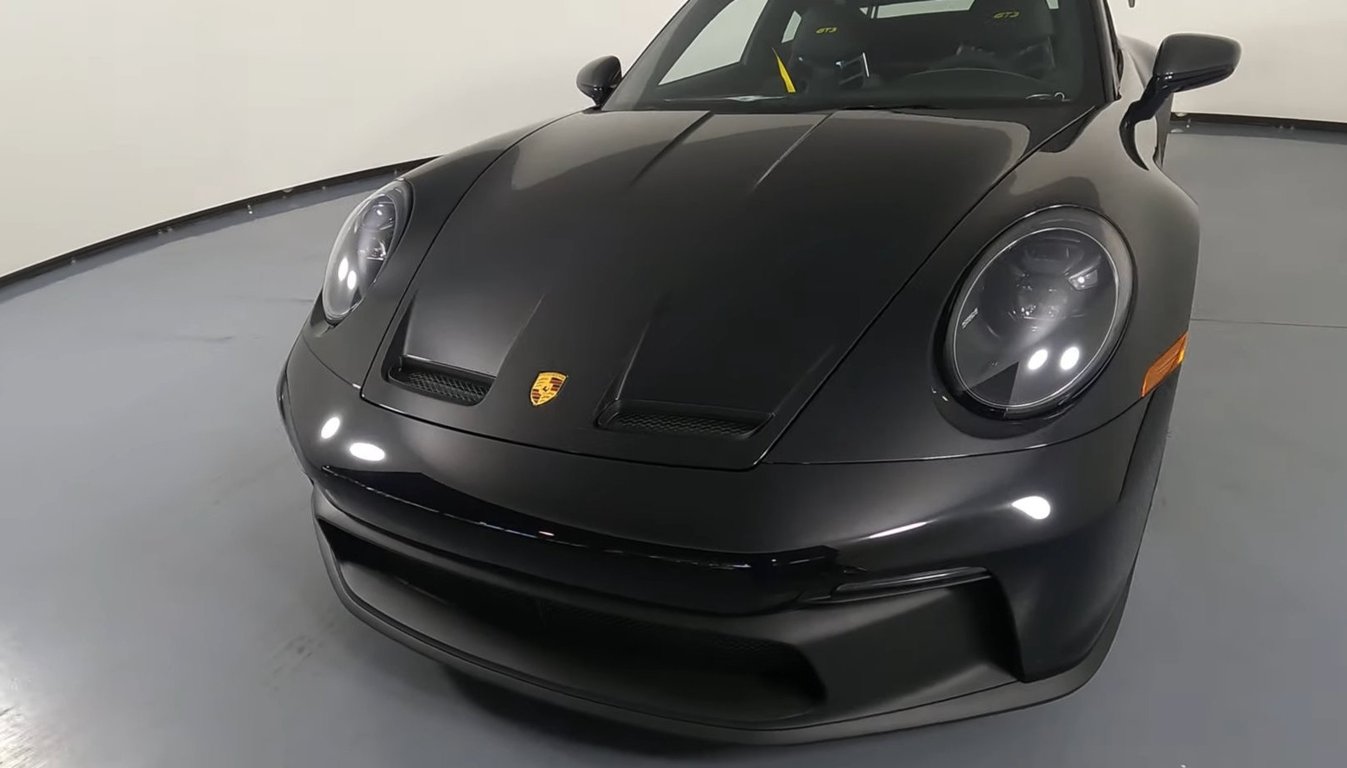 2022 Porsche 911 GT3 photo 2 of 19