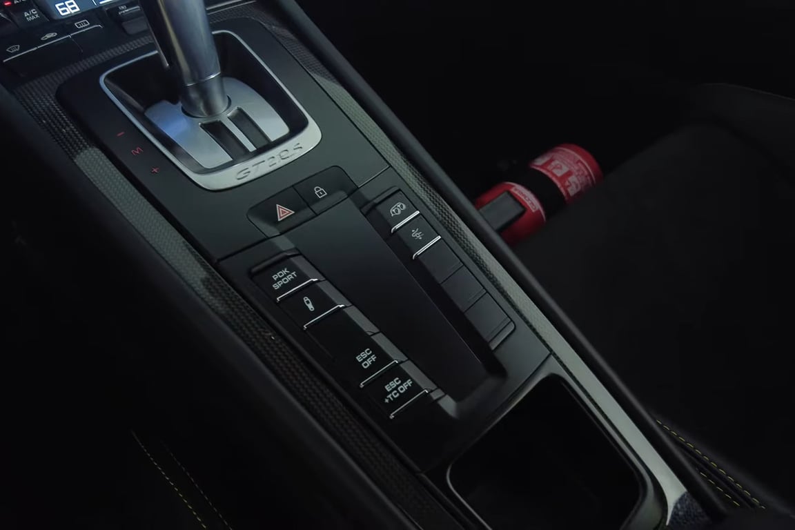 2019 Porsche 911 GT2 RS photo 26 of 29