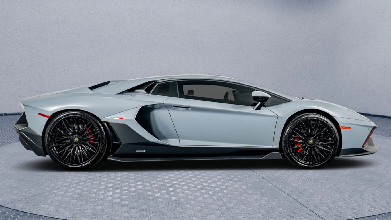 2022 Lamborghini Aventador LP 780-4 Ultimae photo 2 of 7