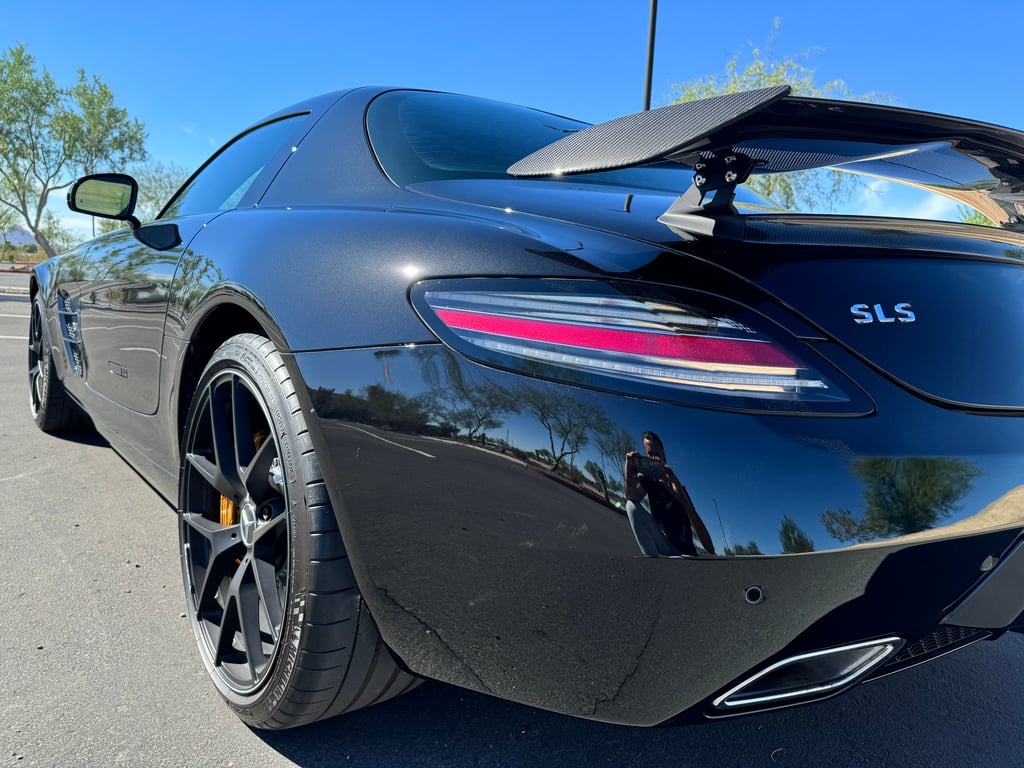 2015 Mercedes-Benz SLS-Class SLS AMG GT Final Edition photo 13 of 49