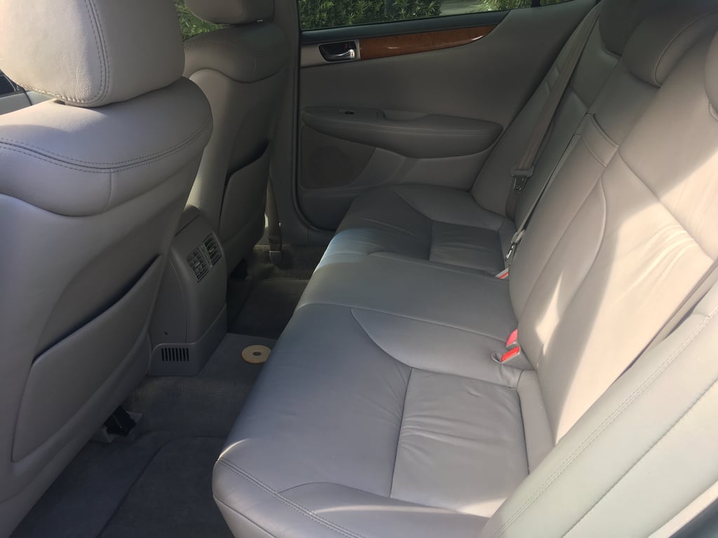 2005 LEXUS ES 330 photo 11 of 14