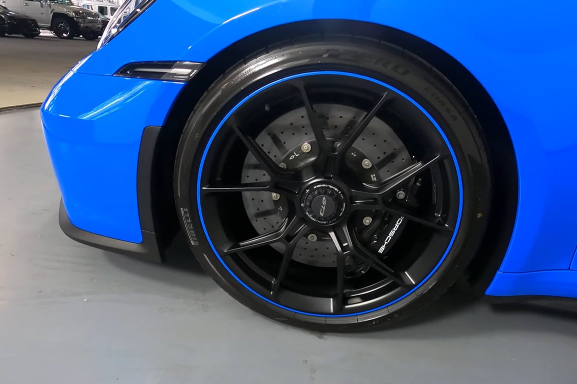 2022 Porsche 911 GT3 photo 4 of 16