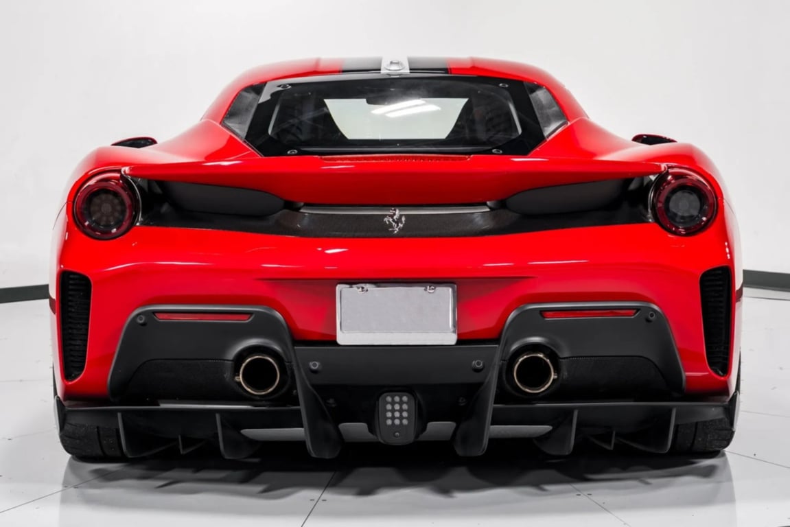 2020 Ferrari 488 Pista photo 9 of 51