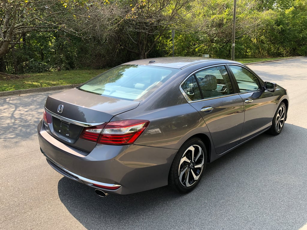 2016 HONDA Accord EX-L photo 7 of 21