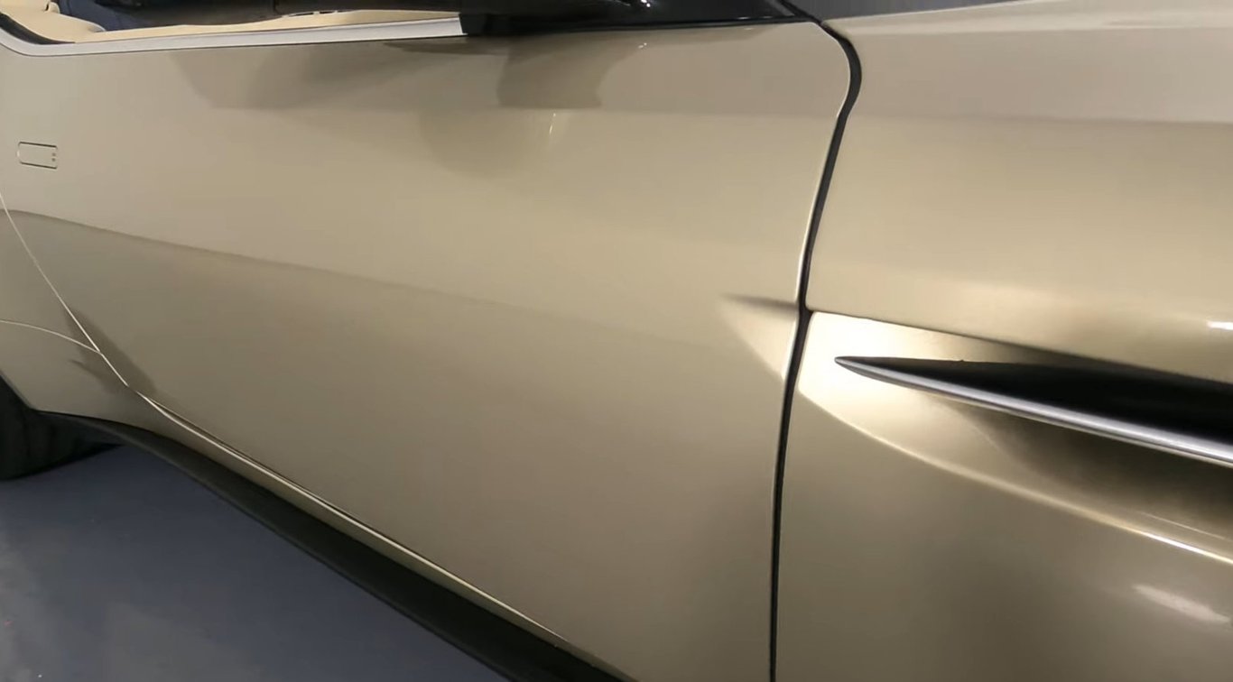 2019 Aston Martin DB11 Volante photo 16 of 33