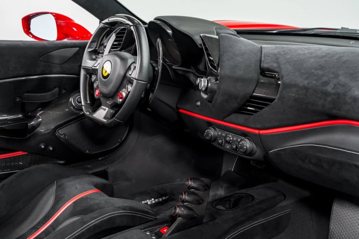 2020 Ferrari 488 Pista photo 17 of 51