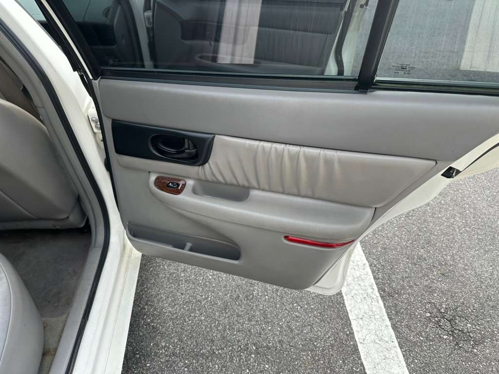 2003 BUICK Regal LS photo 9 of 12