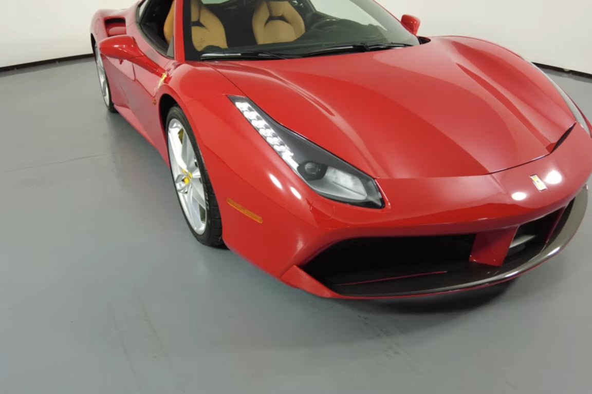2017 Ferrari 488 GTB photo 4 of 21