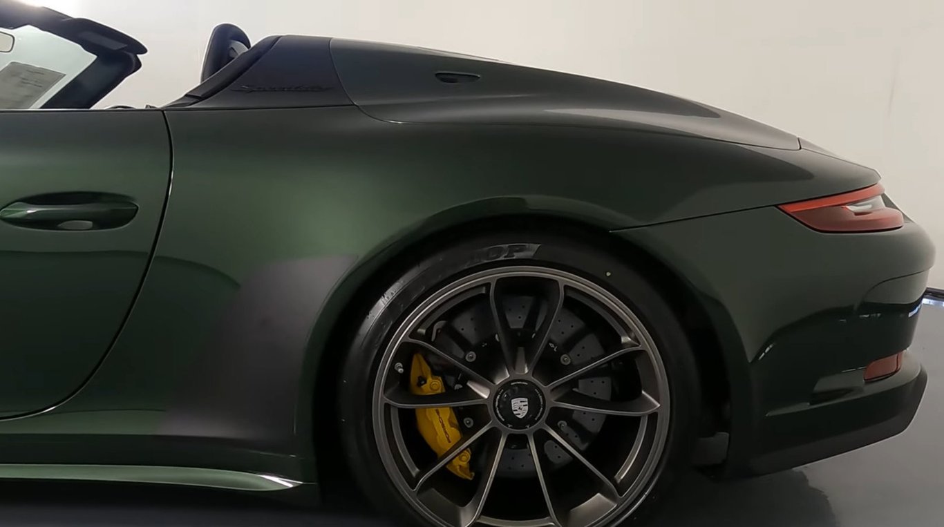 2019 Porsche 911 Speedster photo 7 of 26