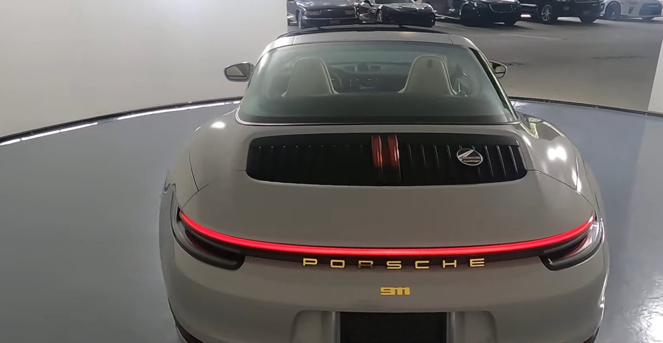 2021 Porsche 911 Targa 4S Heritage Edition photo 3 of 29