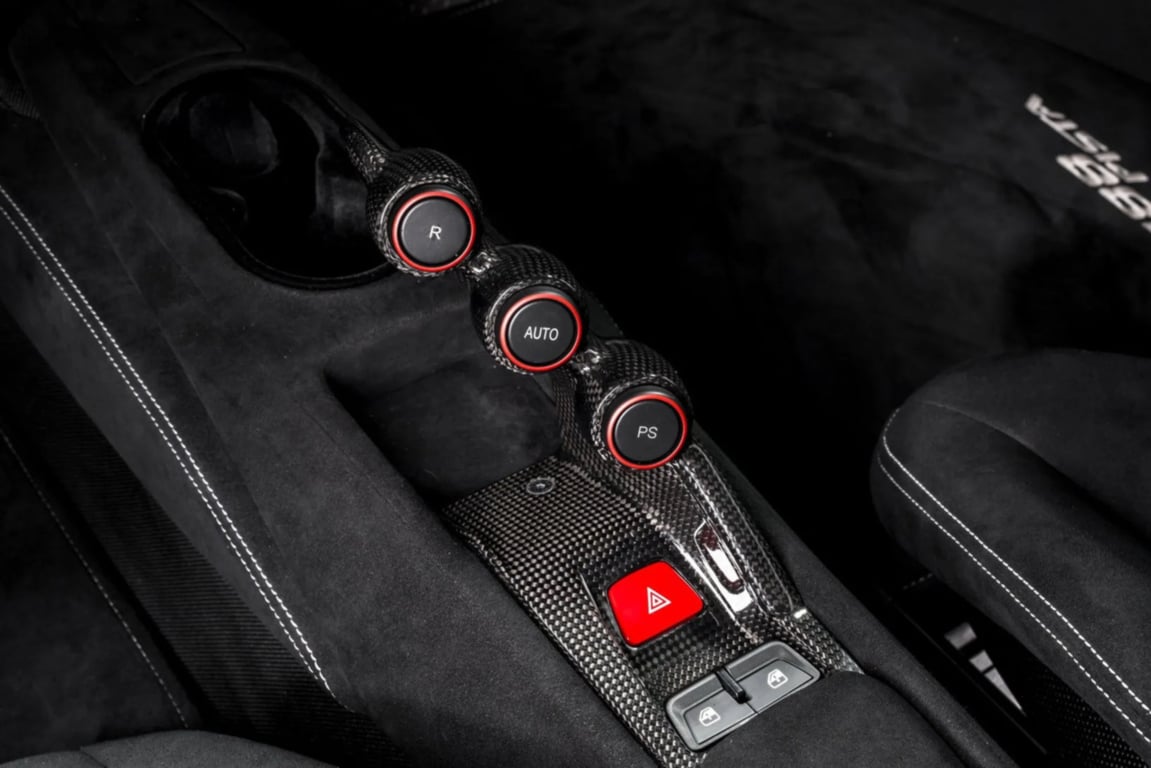 2020 Ferrari 488 Pista photo 41 of 51