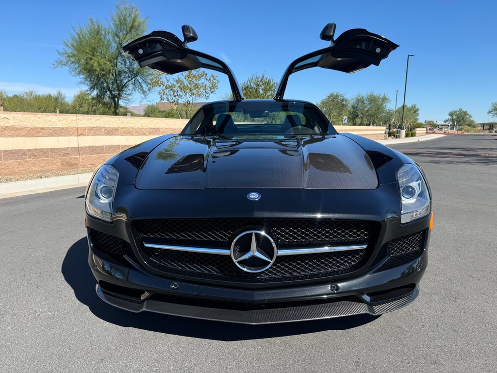 2015 Mercedes-Benz SLS-Class SLS AMG GT Final Edition photo 3 of 49