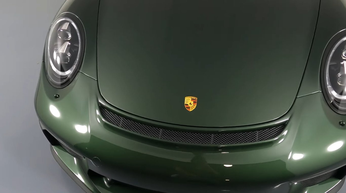 2019 Porsche 911 Speedster photo 3 of 26