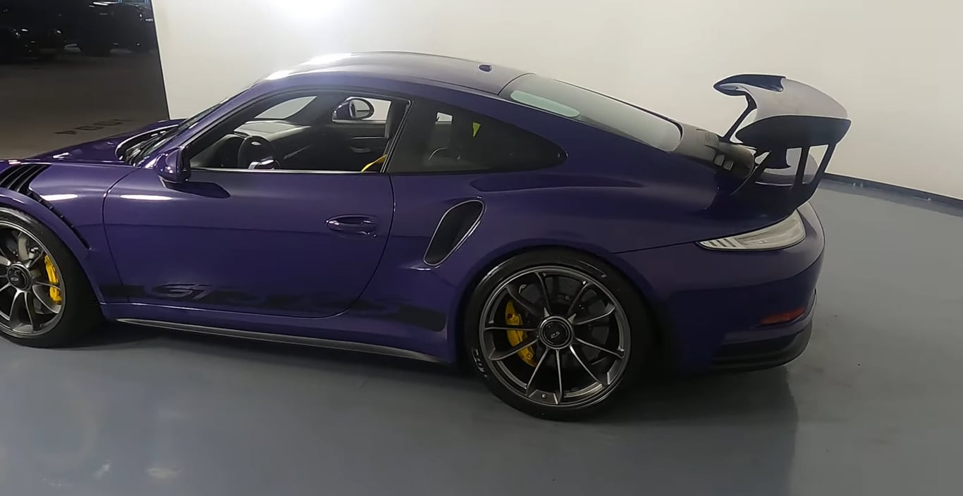 2016 Porsche 911 GT3 RS photo 21 of 28