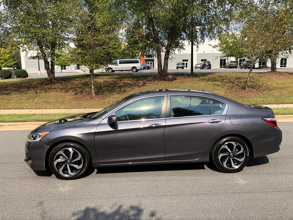 2016 HONDA Accord EX-L photo 15 of 21