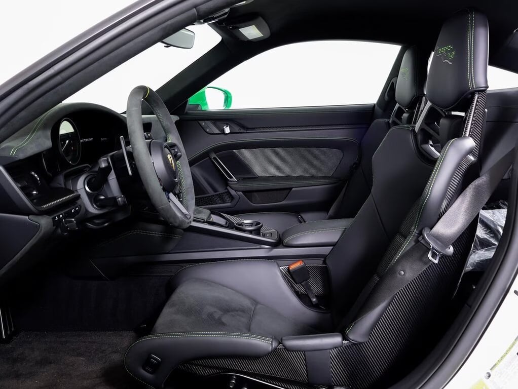 2023 Porsche 911 GT3 RS Tribute photo 8 of 9