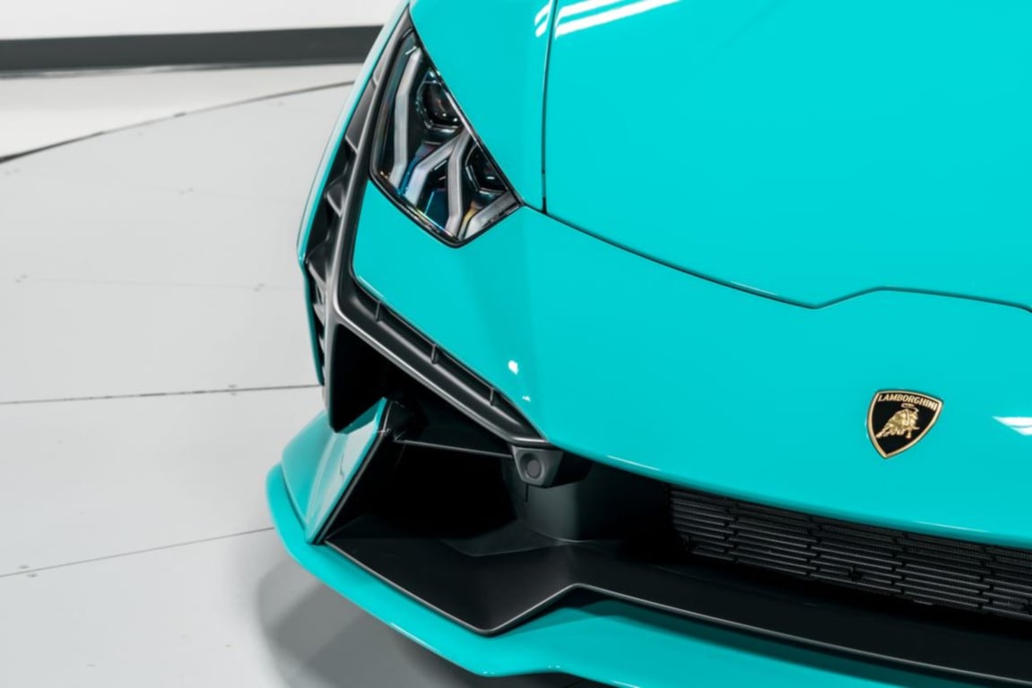 2023 Lamborghini Huracan Tecnica photo 53 of 55