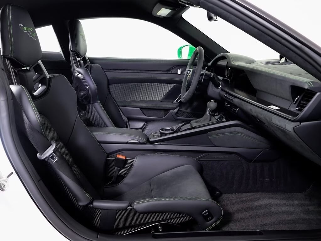 2023 Porsche 911 GT3 RS Tribute photo 9 of 9