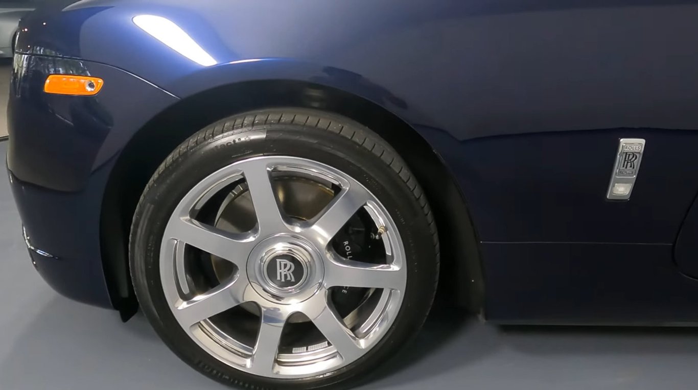 2019 Rolls-Royce Dawn photo 10 of 31