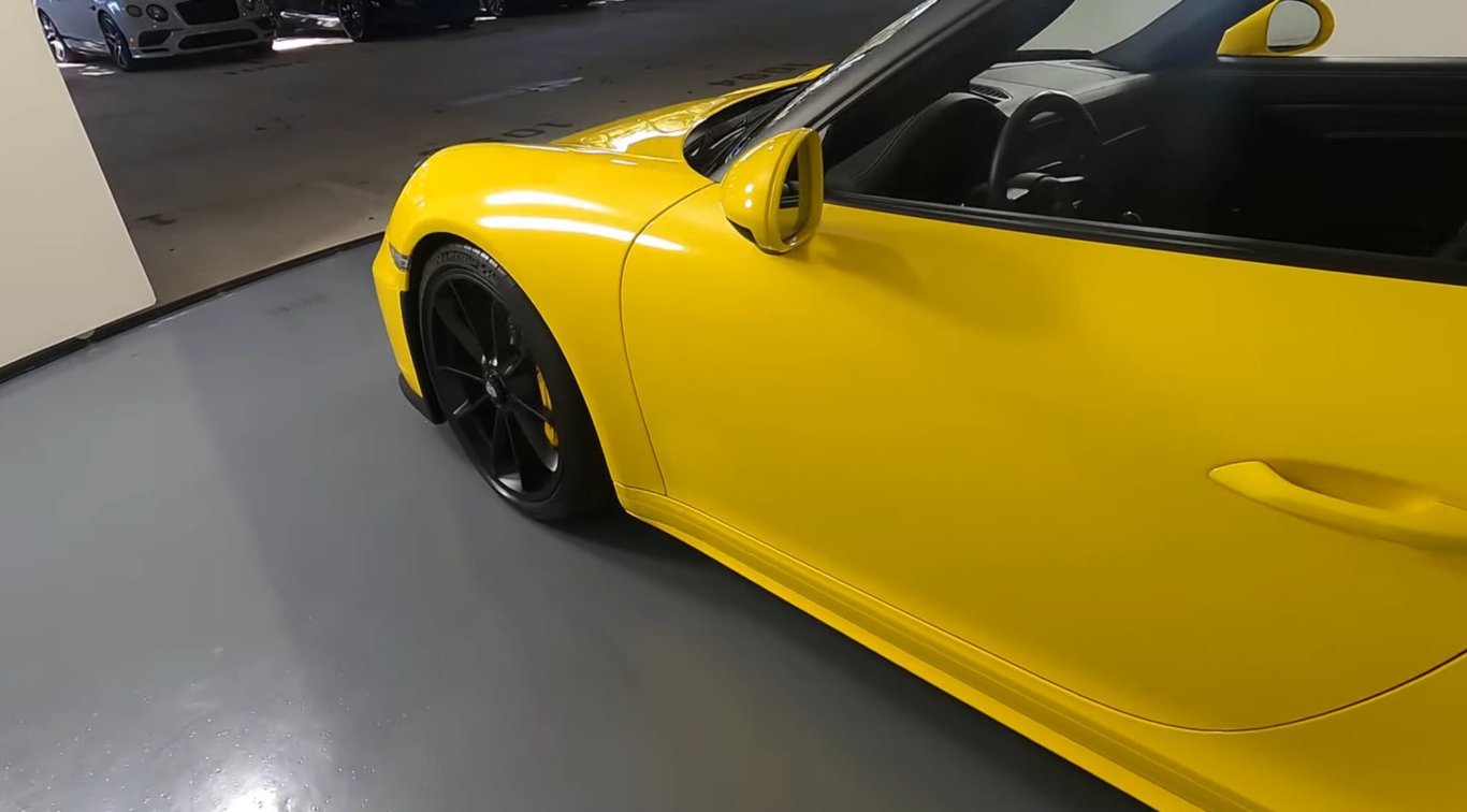 2019 Porsche 911 Speedster photo 8 of 21