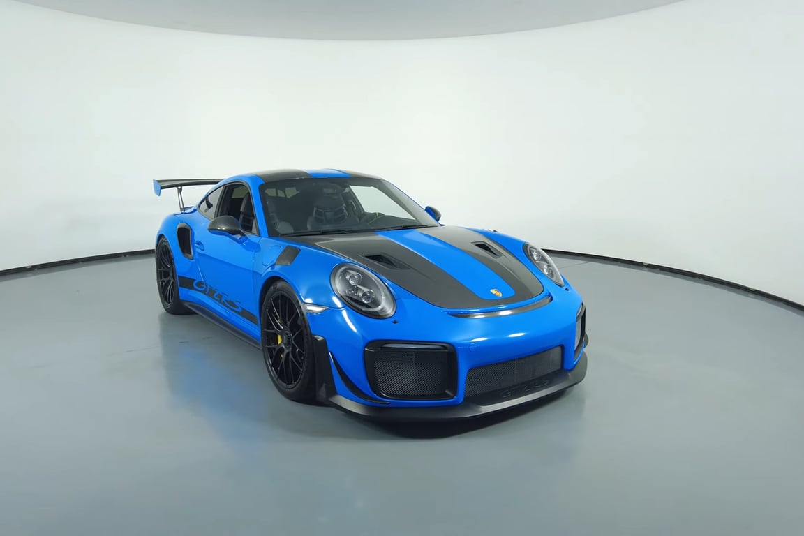 2019 Porsche 911 GT2 RS photo 2 of 29