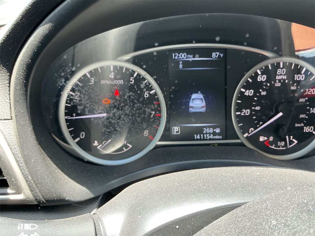 2018 NISSAN Sentra SV photo 6 of 8