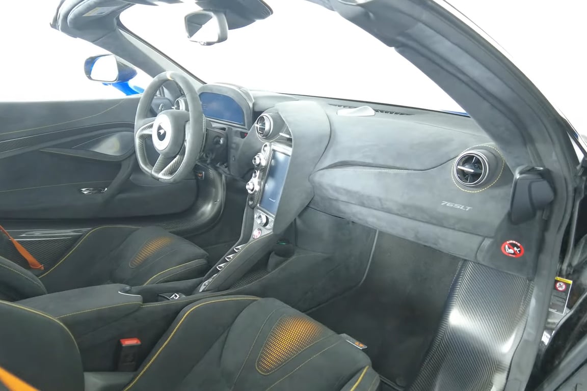 2022 McLaren 765LT Spider photo 13 of 20