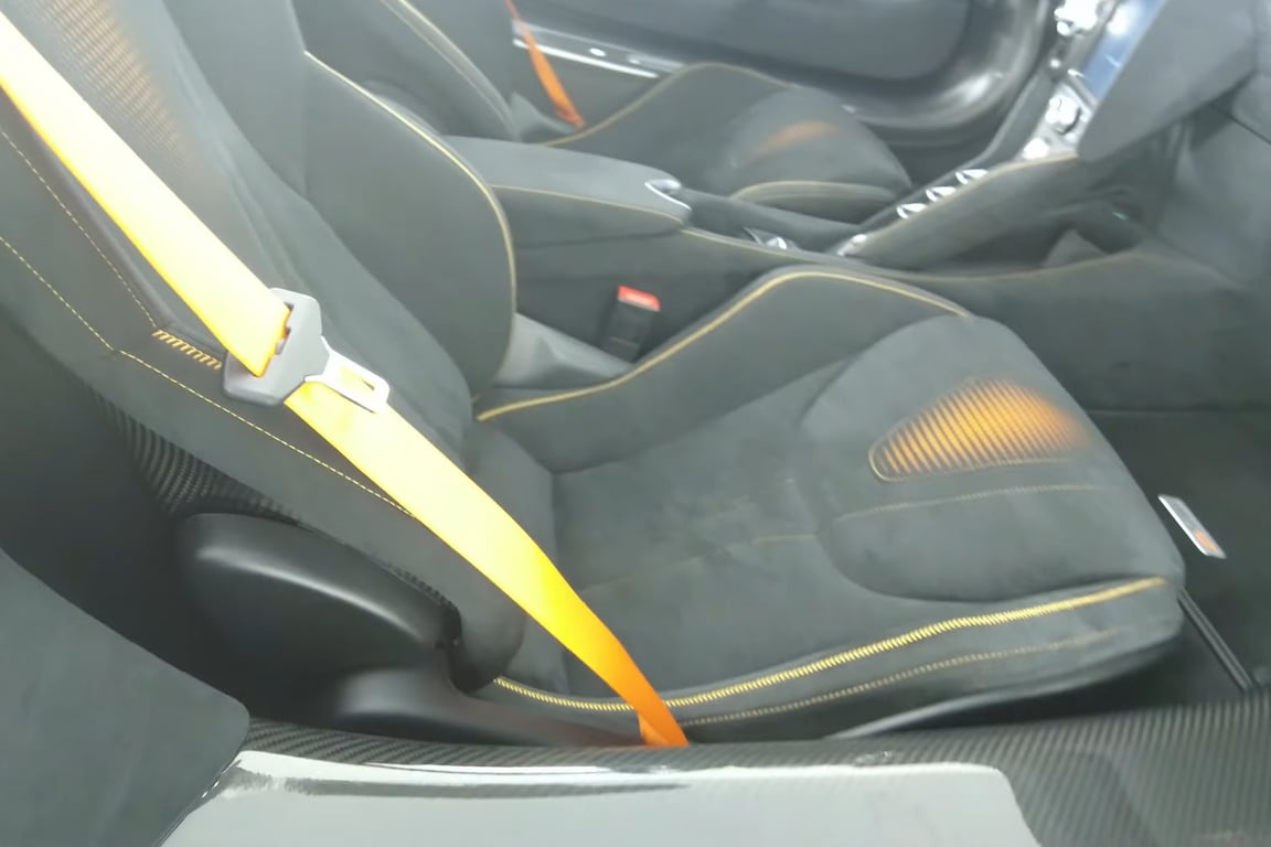 2022 McLaren 765LT Spider photo 15 of 20