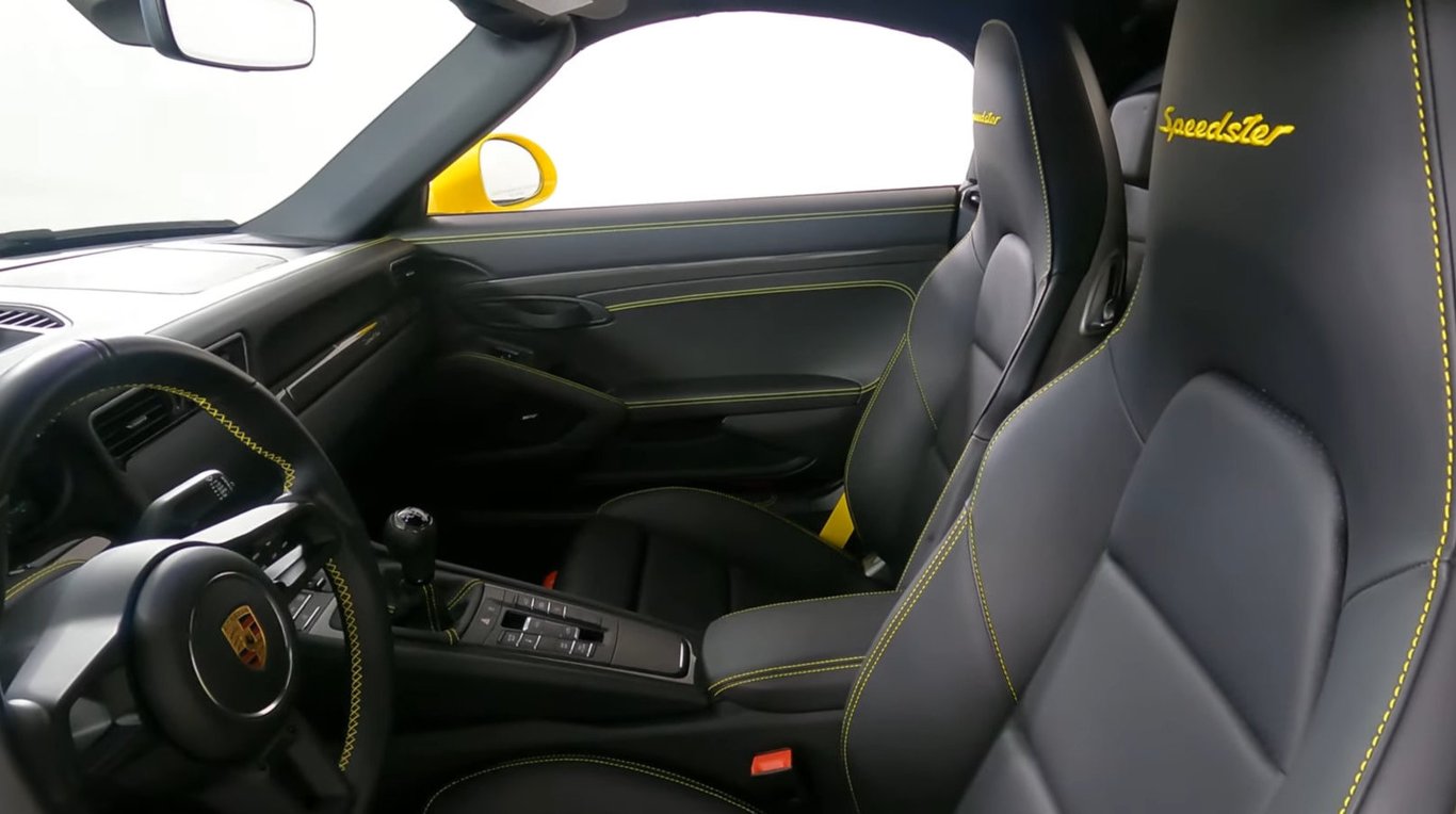 2019 Porsche 911 Speedster photo 15 of 21