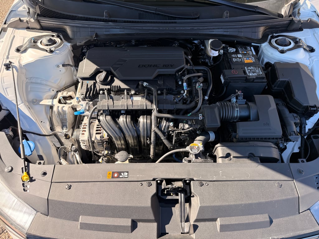 2025 Kia K4 EX photo 4 of 7