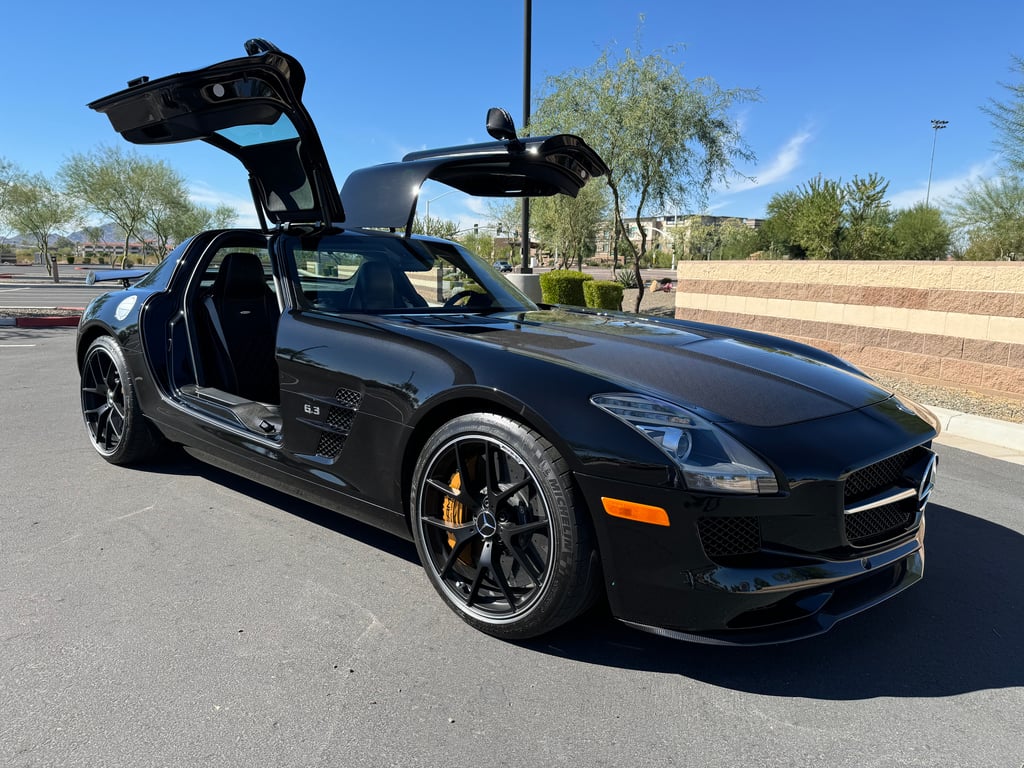 2015 Mercedes-Benz SLS-Class SLS AMG GT Final Edition photo 33 of 49