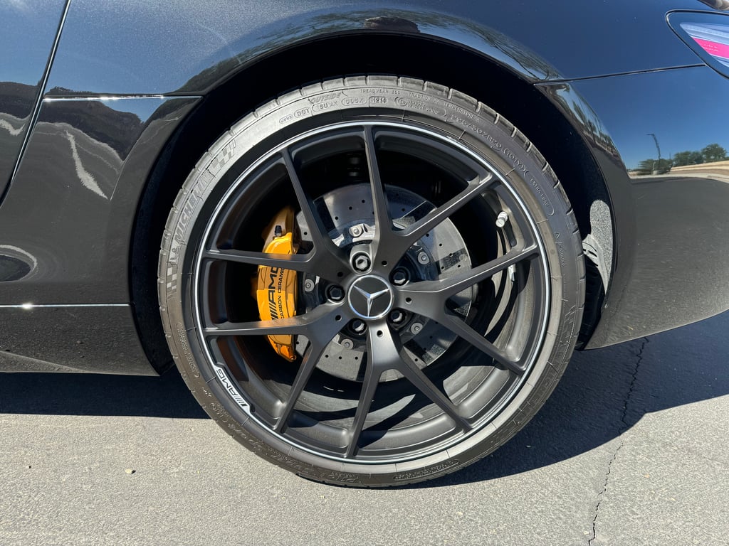 2015 Mercedes-Benz SLS-Class SLS AMG GT Final Edition photo 17 of 49