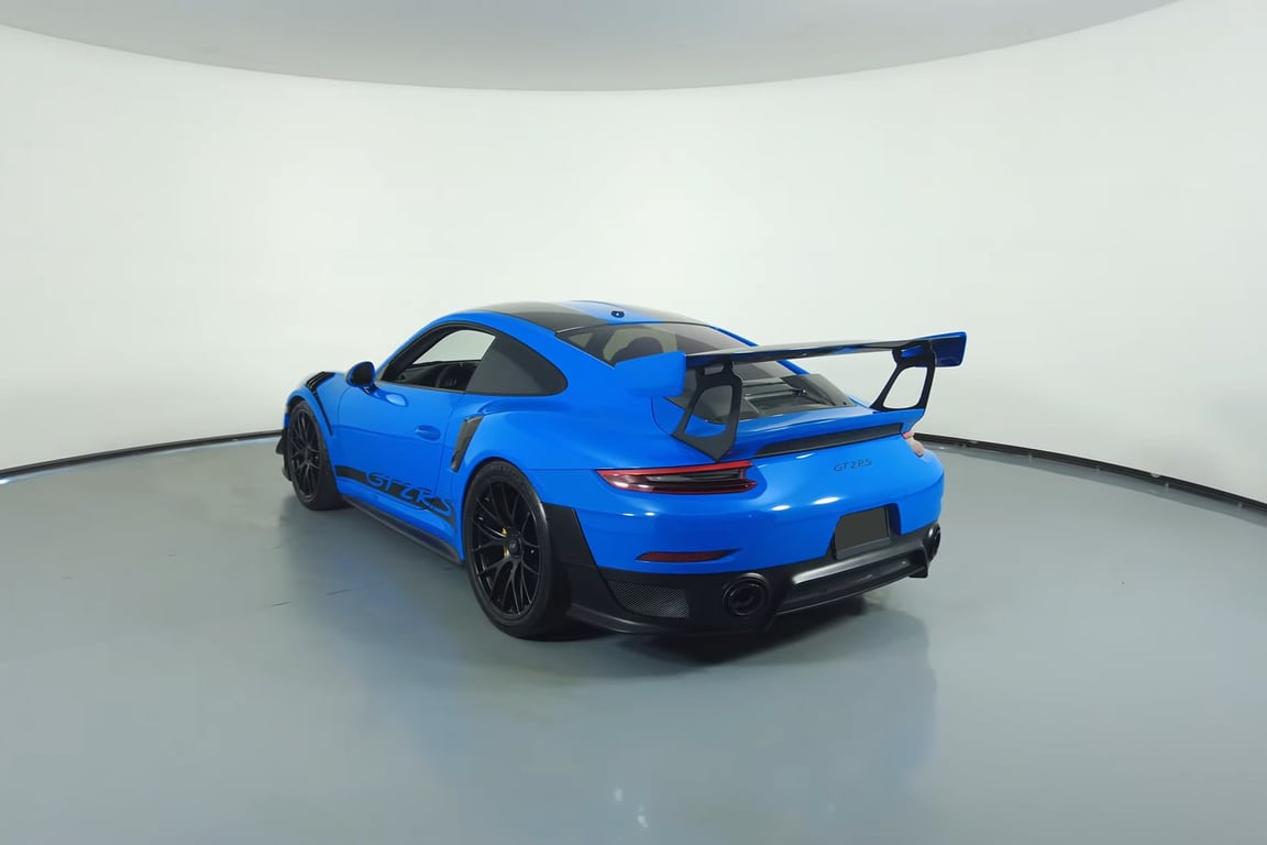 2019 Porsche 911 GT2 RS photo 4 of 29