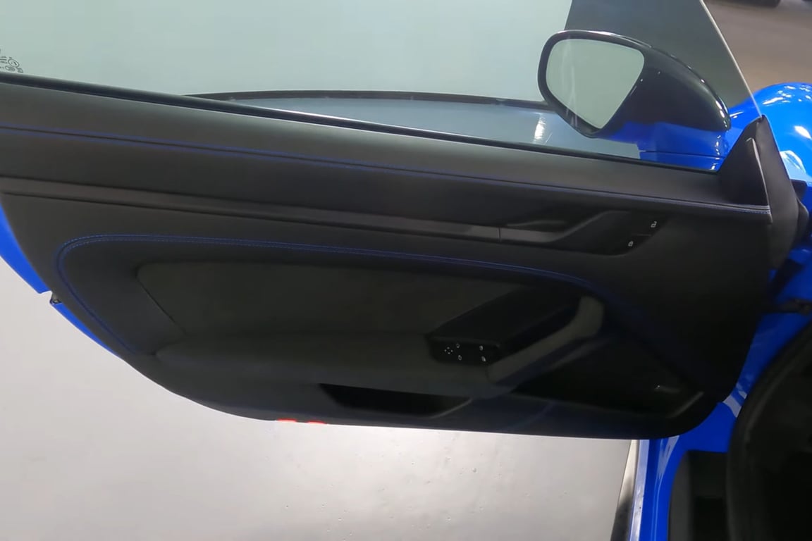 2022 Porsche 911 GT3 photo 12 of 16